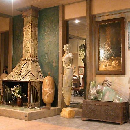 Artists Residence In Tbilisi Ngoại thất bức ảnh