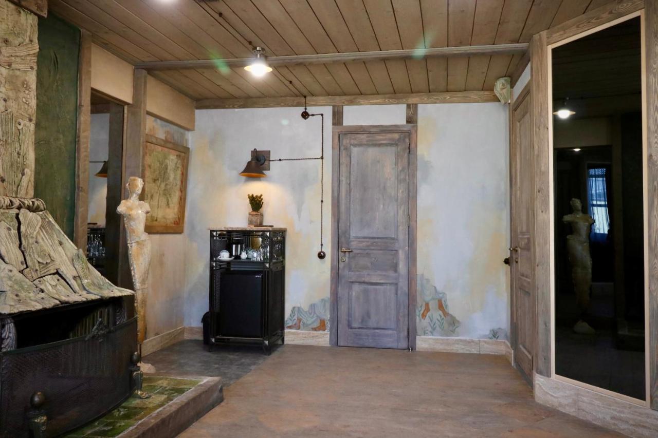 Artists Residence In Tbilisi Ngoại thất bức ảnh
