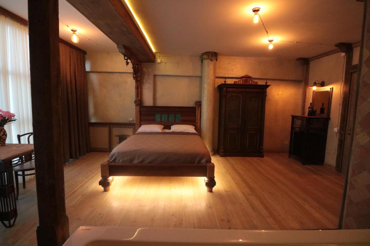 Artists Residence In Tbilisi Ngoại thất bức ảnh