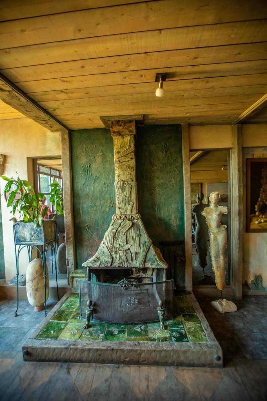 Artists Residence In Tbilisi Ngoại thất bức ảnh
